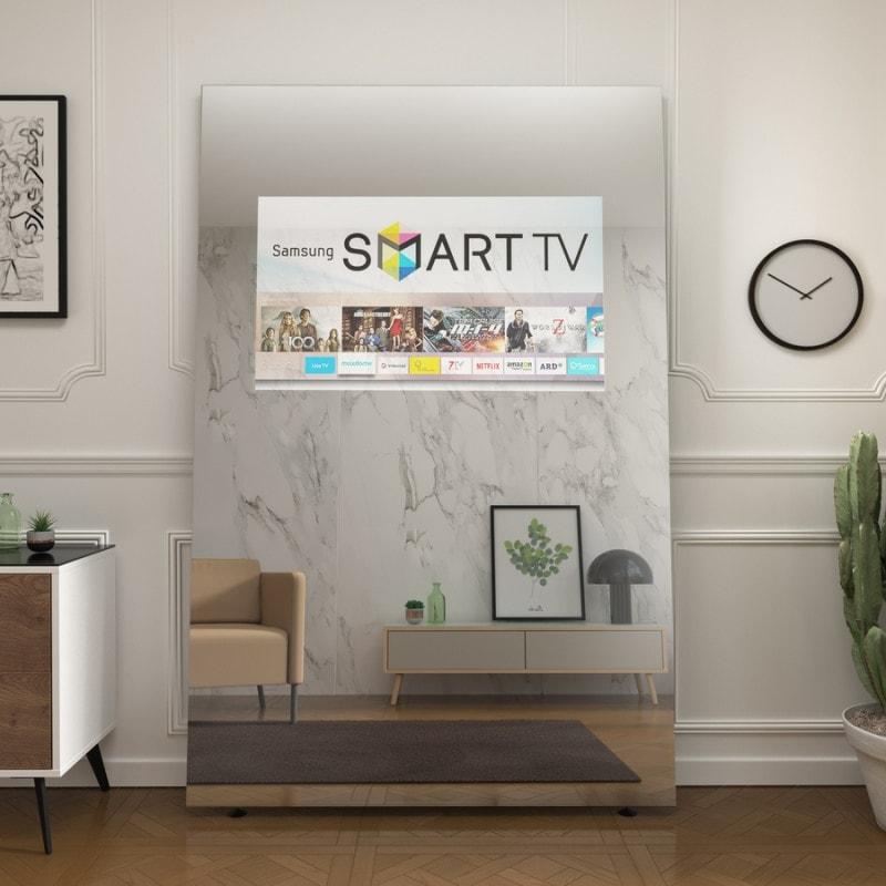 Standspiegel mit TV